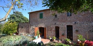 Charming farmhouse in the vicinity of the town with pool
