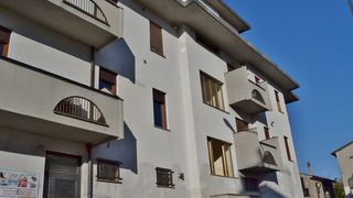 centrally located apartment with balconies and parking space